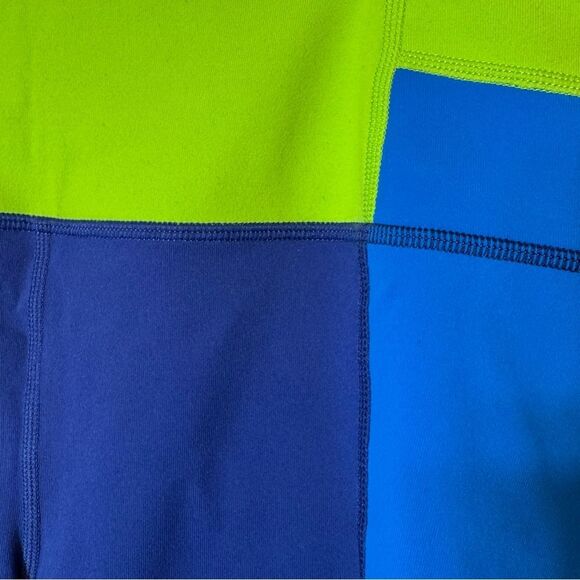 NWT Athleta High Rise Luma Chaturanga Capri XL Leggings Colorblock Navy Green - Picture 5 of 12